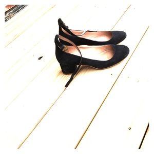 Madewell black suede mini heel - size 8